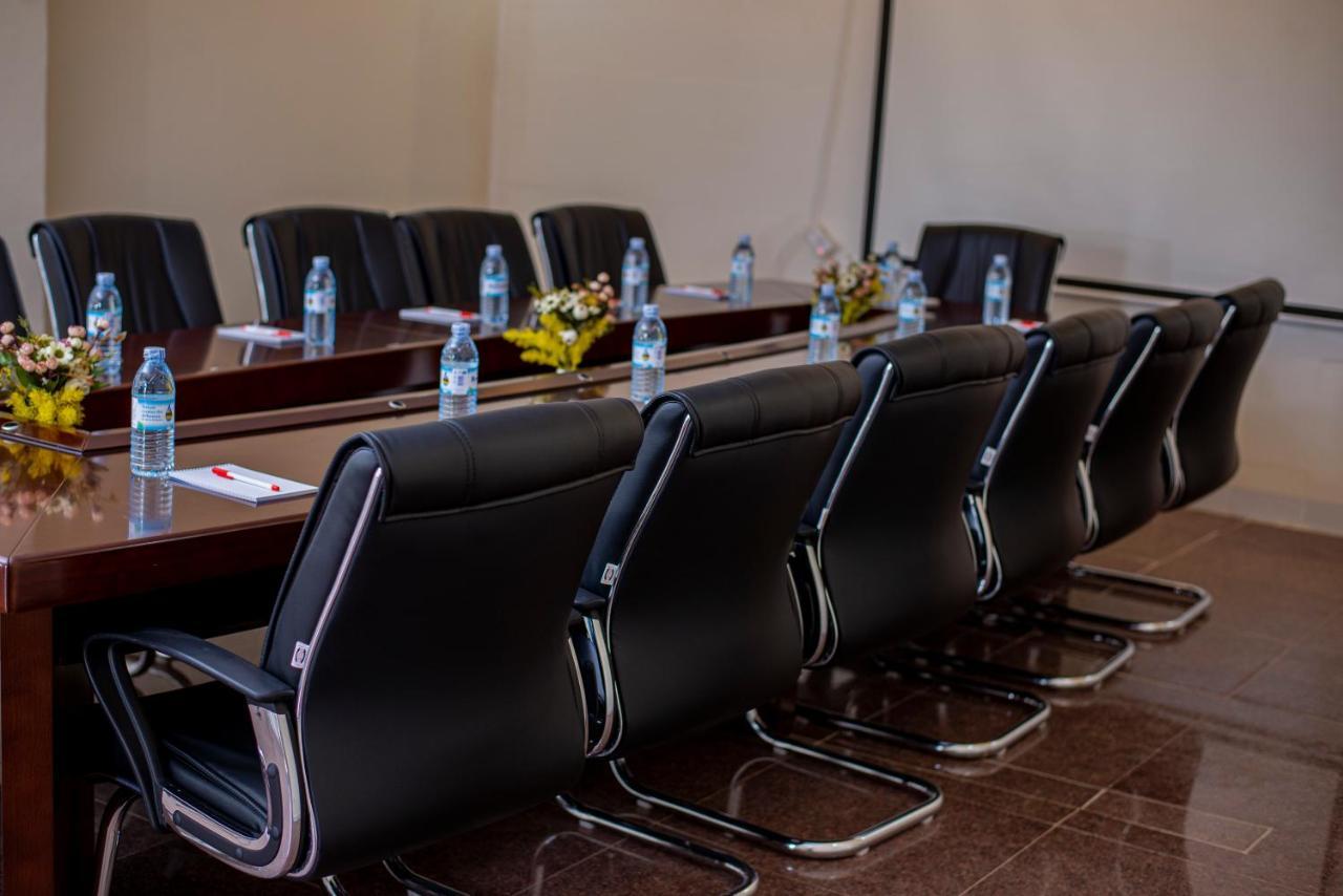 Koki Hotel Kampala Eksteriør bilde
